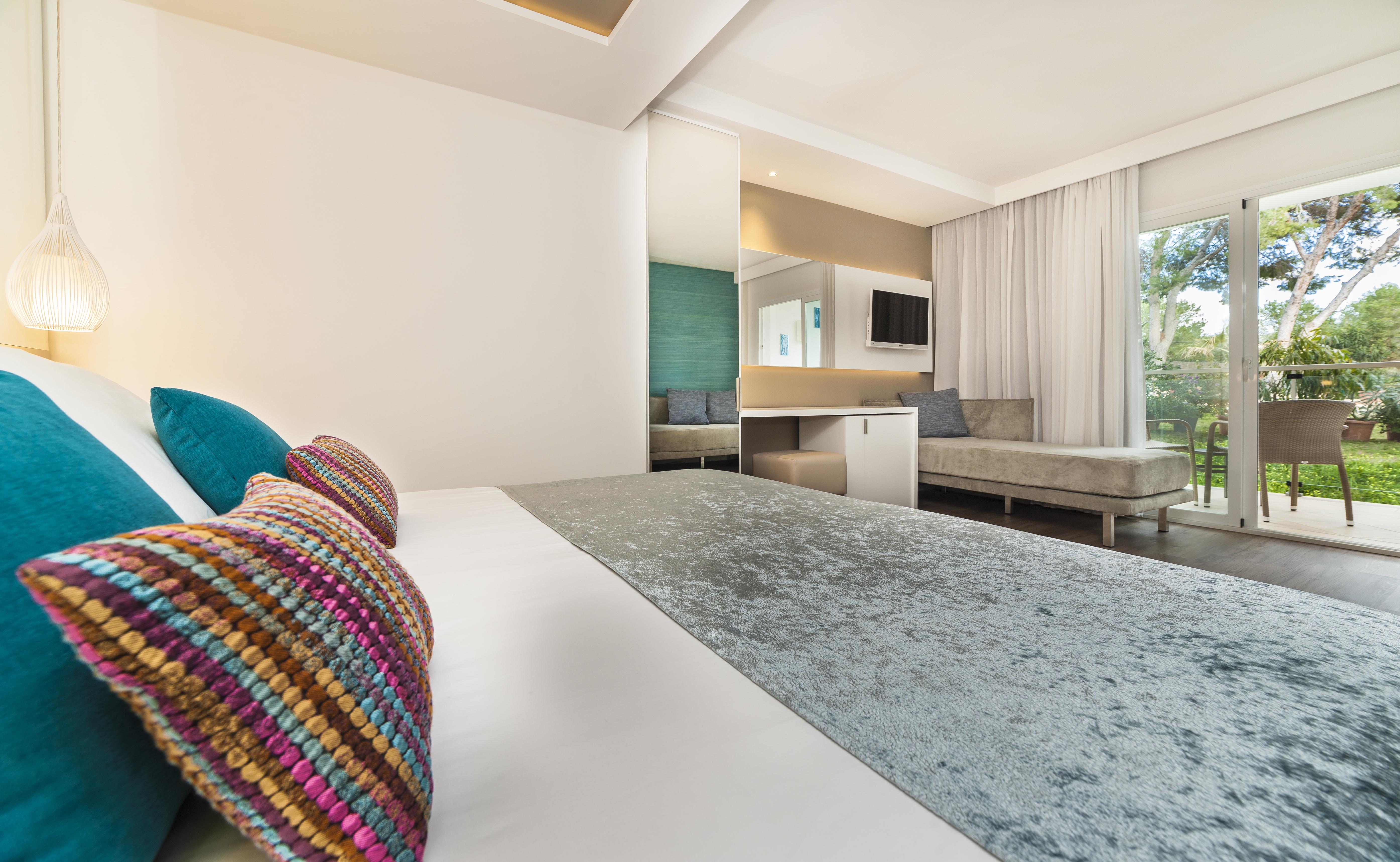 Insotel Tarida Beach Resort & Spa Кала Тарида Экстерьер фото